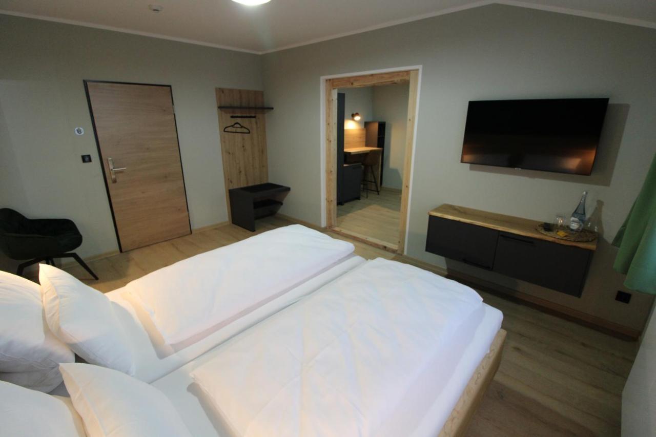 Der Hirsch Hotel Μονσάου Εξωτερικό φωτογραφία