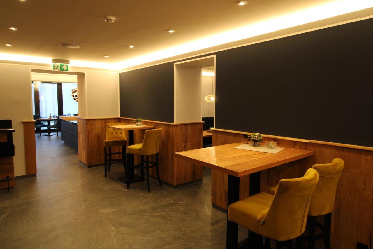 Der Hirsch Hotel Μονσάου Εξωτερικό φωτογραφία